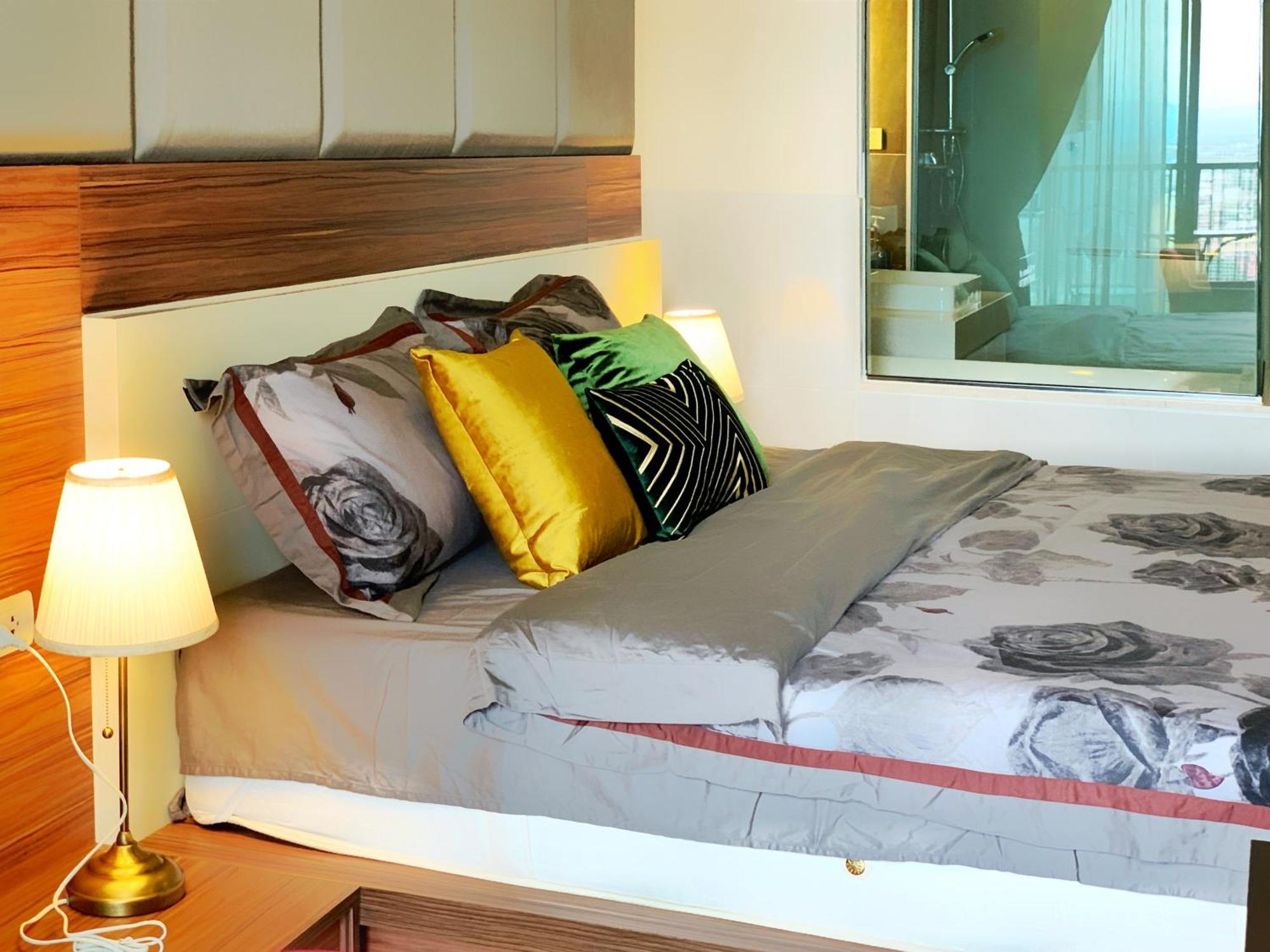 The Astra Cozy Living Suite Chiang Mai Eksteriør bilde